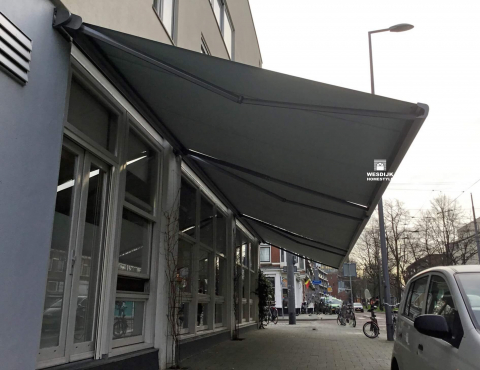 Horeca-zonwering-Rotterdam-Horeca-zonwering-terrasschermen-Horeca-zonwering-terrasschermen-Horeca-zonwering-doek-Horeca-zonweringen-2
